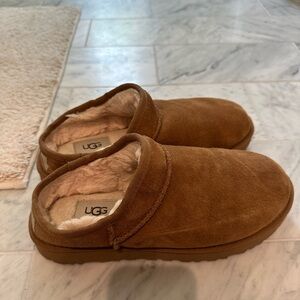 UGG short slip on boots